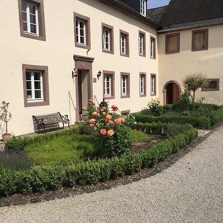Ferienwohnung In Historischem Bauernhaus In Der Eifel Mettendorf Exterior photo